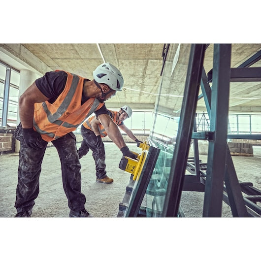 DCE590N-XJ - DEWALT 18V XR Vakuum-Heber Basisvariante