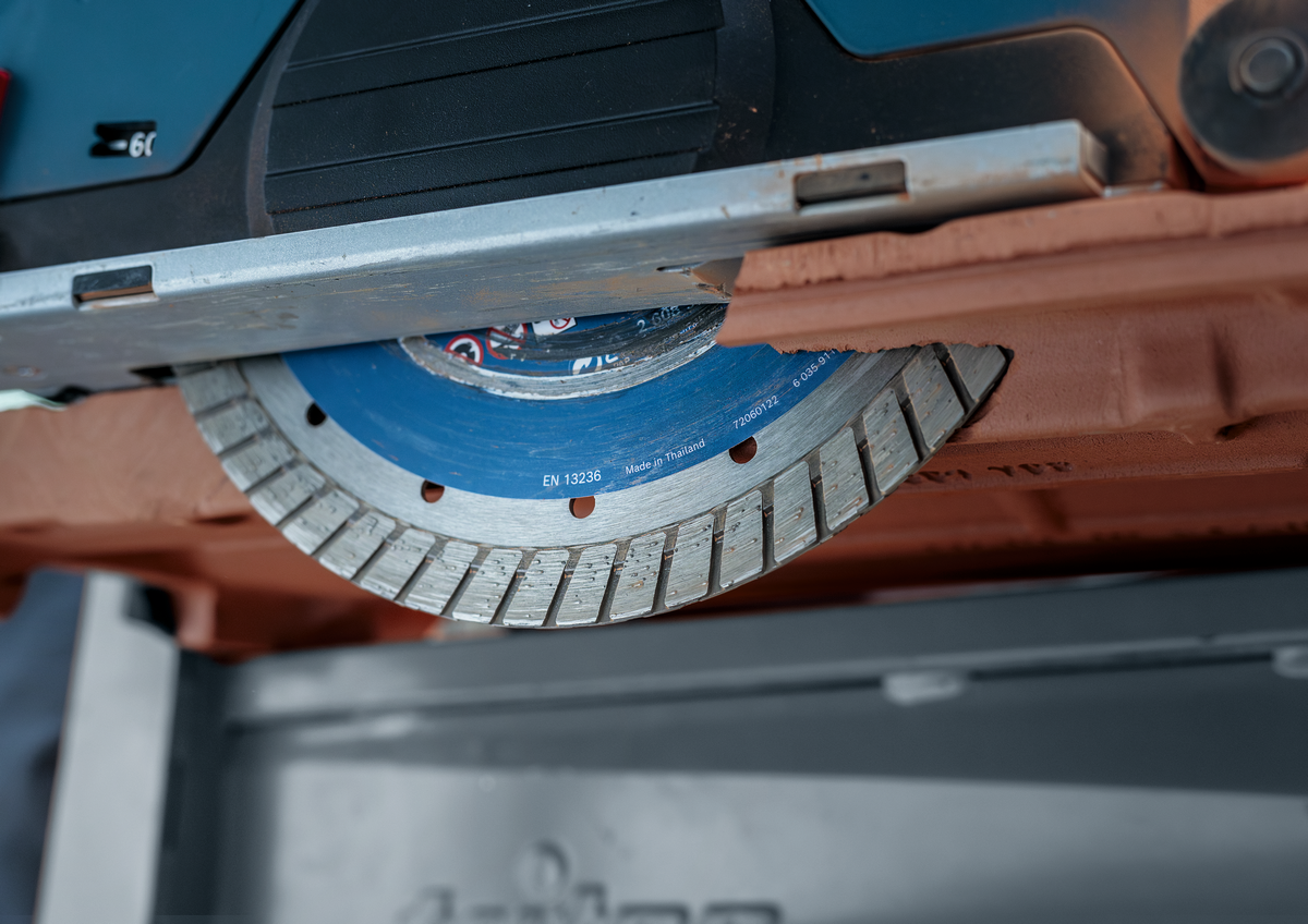 Bosch EXPERT Multi Material Diamanttrennscheiben, 230x22,23x2,4x15 mm