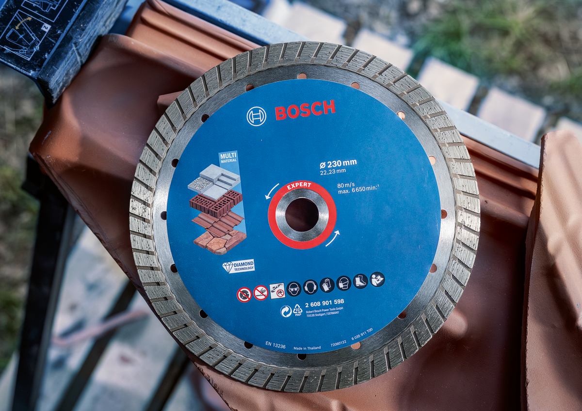 Bosch EXPERT Multi Material Diamanttrennscheiben, 230x22,23x2,4x15 mm