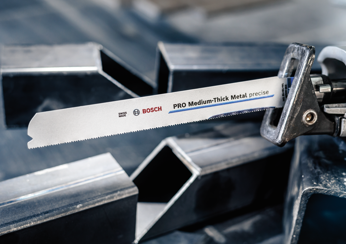 Bosch PRO Medium-Thick Metal precise S1137BEF Säbelsägeblatt, 1,1 x 25 x 225 mm, 2-tlg.