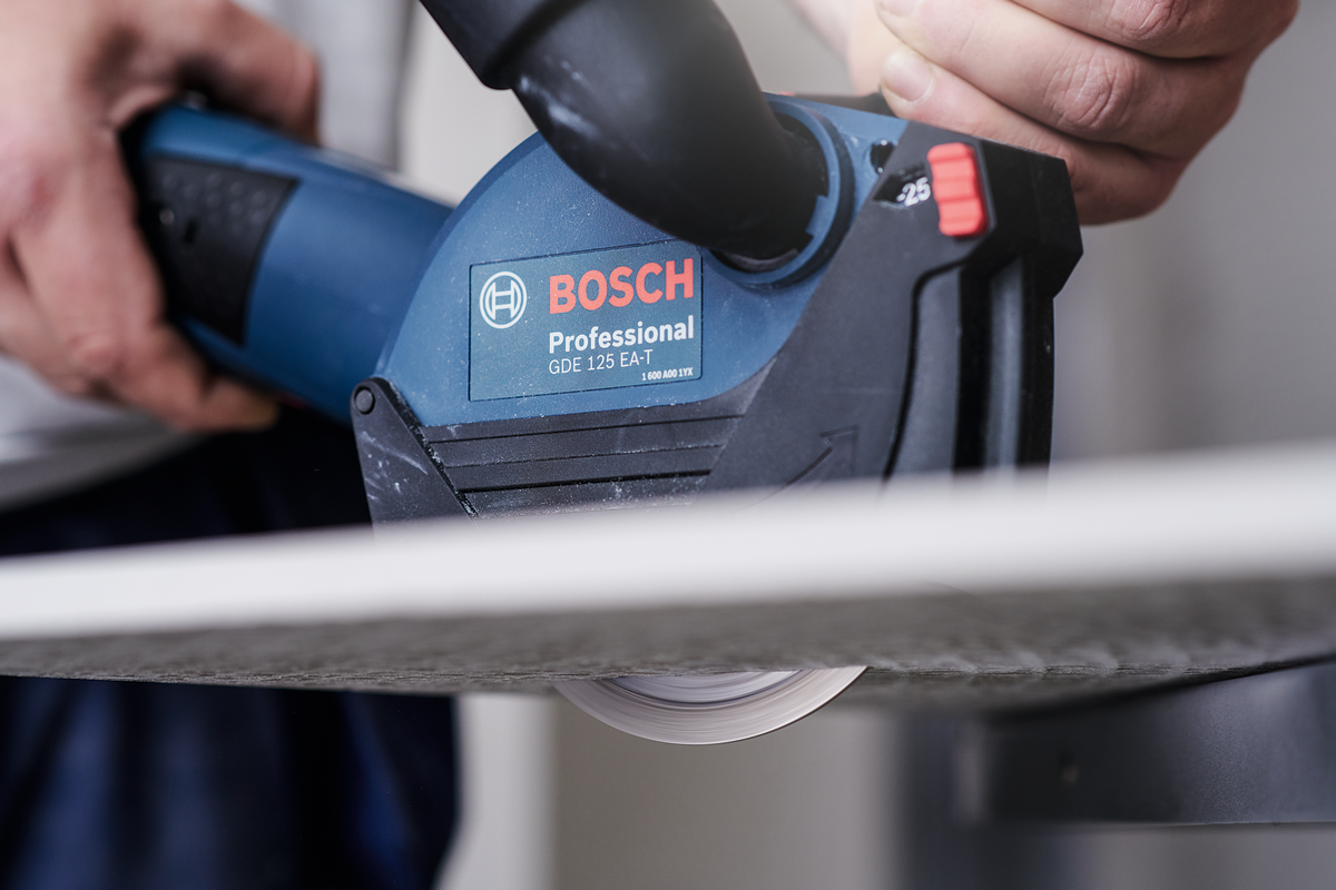 Bosch PRO Multi Material X-LOCK Diamanttrennscheibe, 115 x 22,23 mm