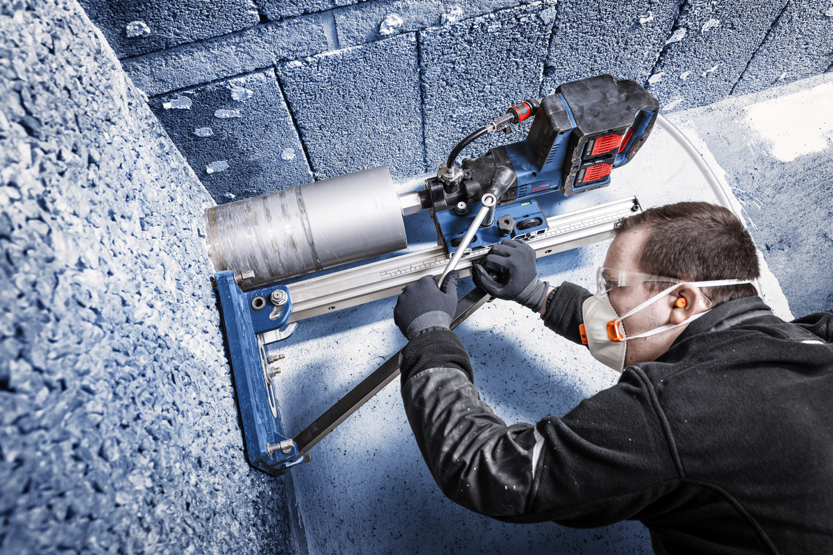 Bosch EXPERT Diamantbohrmaschine 18V2-180 - MELTEC GmbH