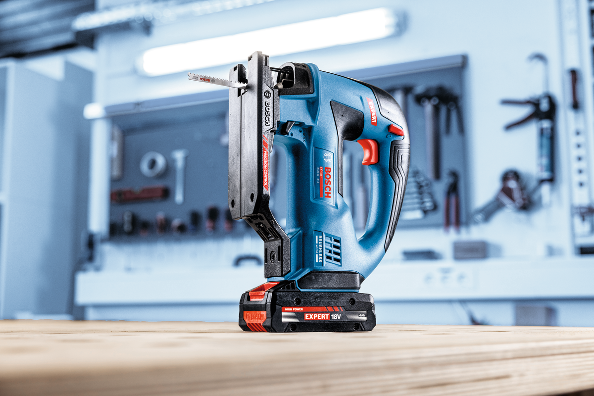 Bosch EXPERT Stichsäge EXST18V-155B