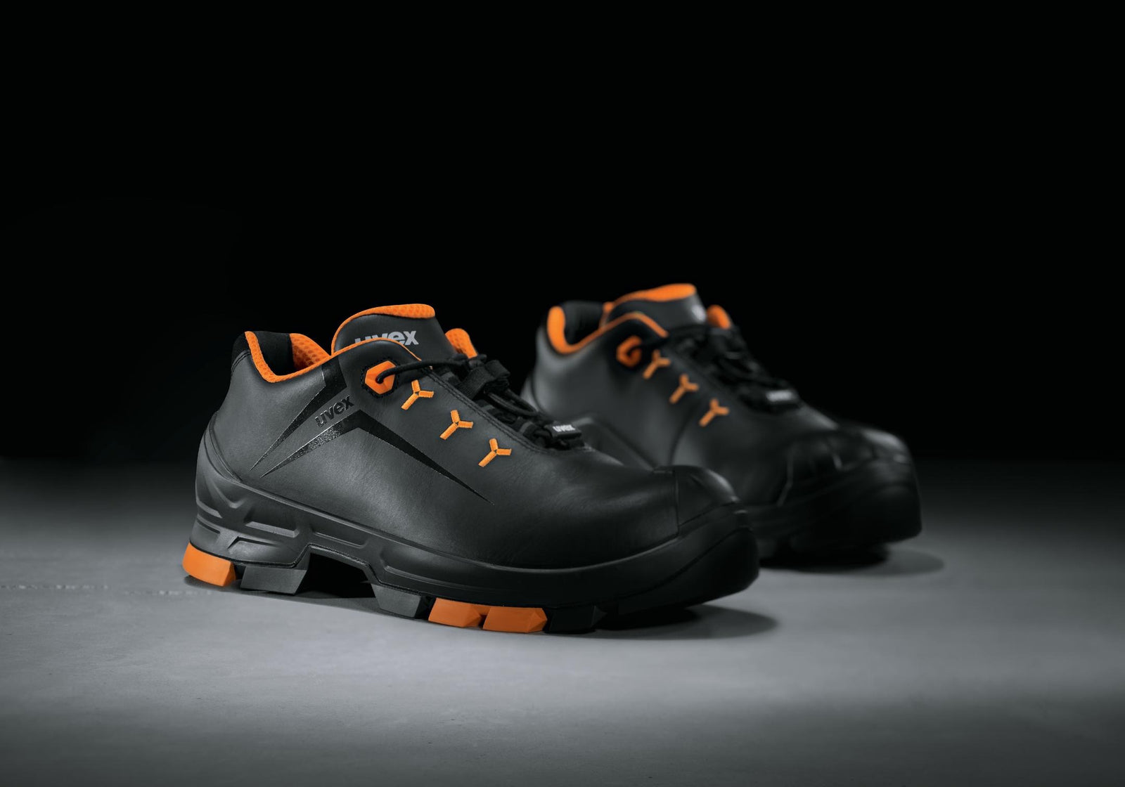 uvex 2 safety shoe S3L low shoe width 1