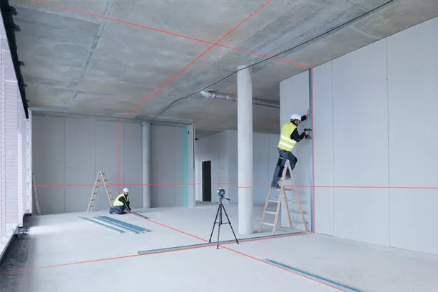 GLL 3-80 C Professional Linienlaser mit 4 x Batterie (AA), Stativ - MELTEC GmbH