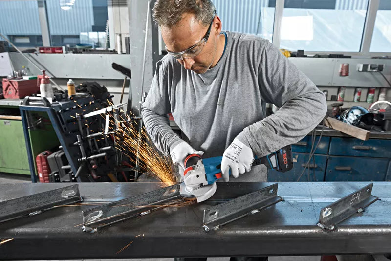 GWX 18V-15 C (125 mm) Professional in L-BOXX 136 mit Schutzhaube