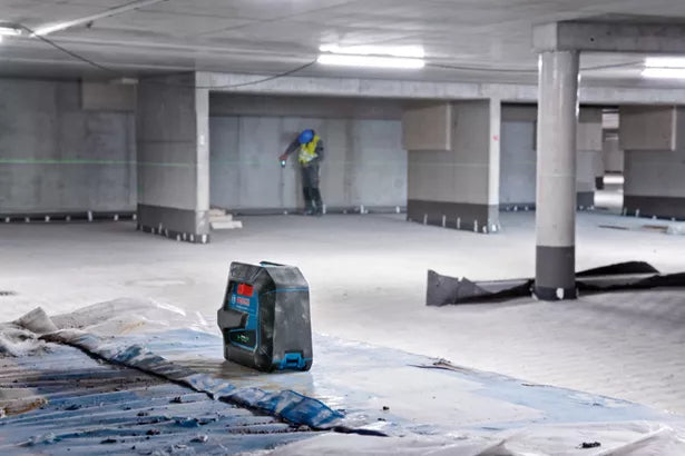 GCL 2-50 G Professional Kombilaser im Handwerkerkoffer mit 4 x Batterie (AA), Drehhalterung RM 10