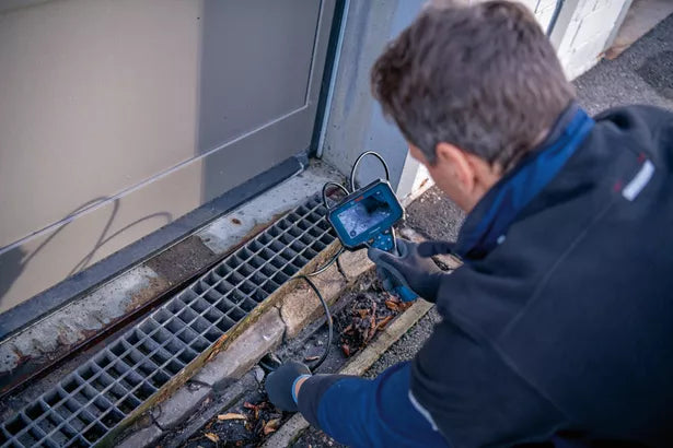 GIC 12V-4-23 C Professional Inspektionskamera mit 4 x Batterie (AA), Hakenmagnet