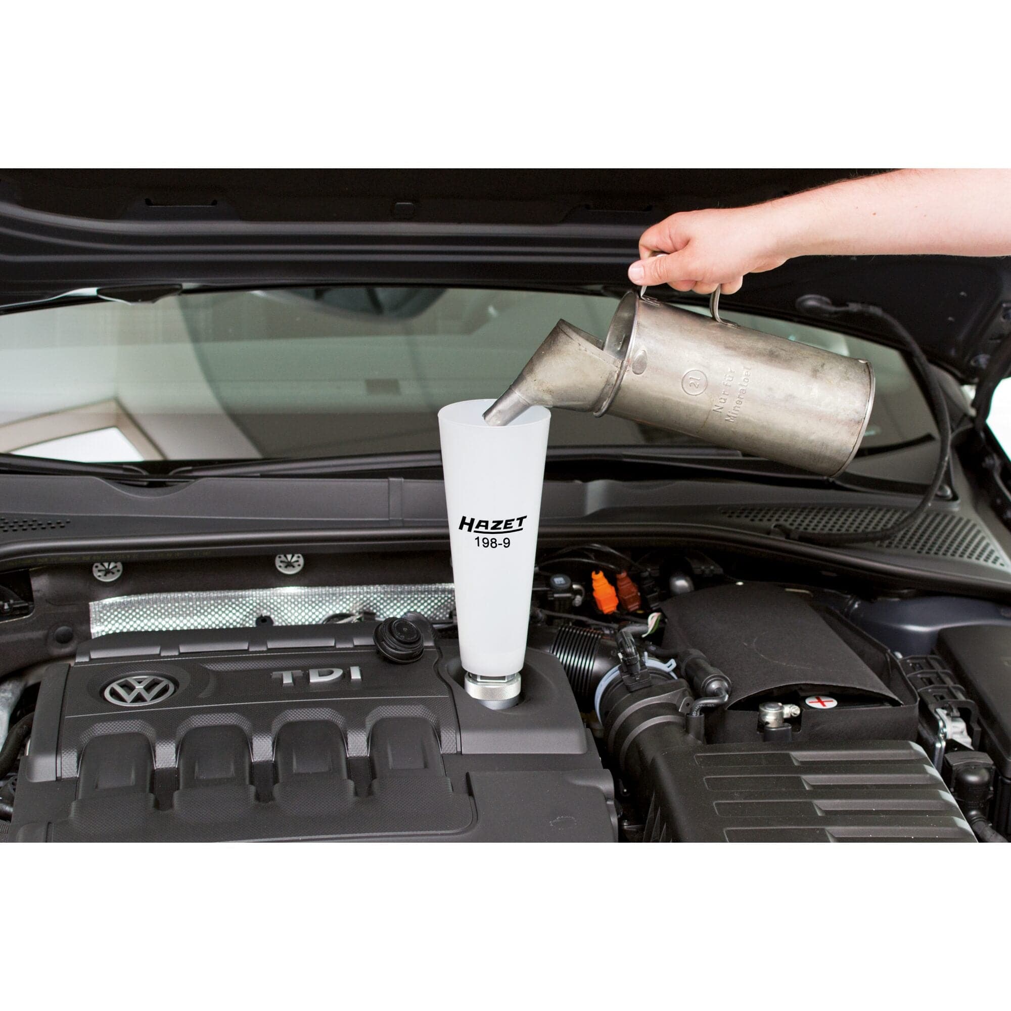 Motoröl-Fülltrichter - MELTEC GmbH