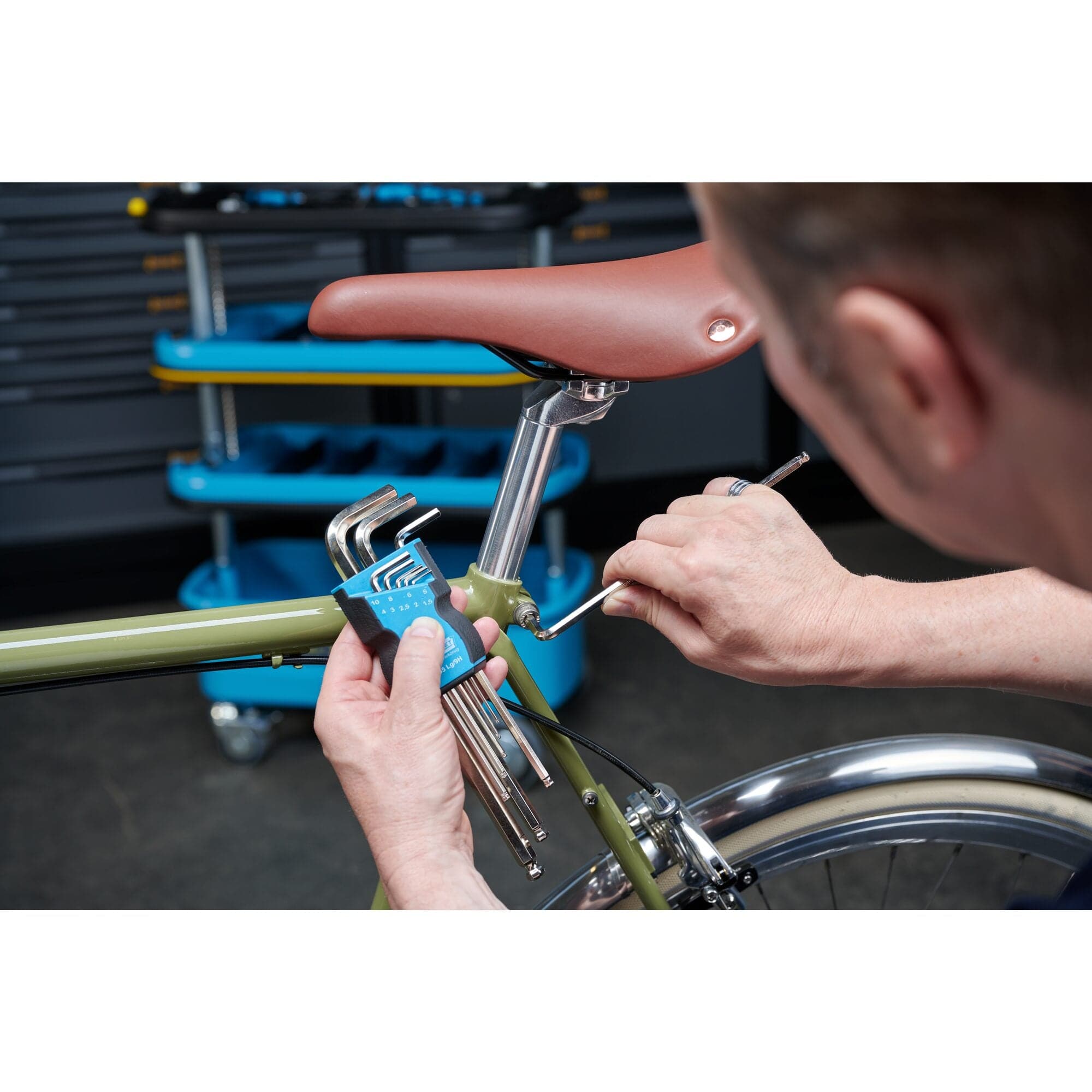 Winkelschraubendreher SatzInnen-Sechskant Profil ∙ 1.5 – 10 - MELTEC GmbH