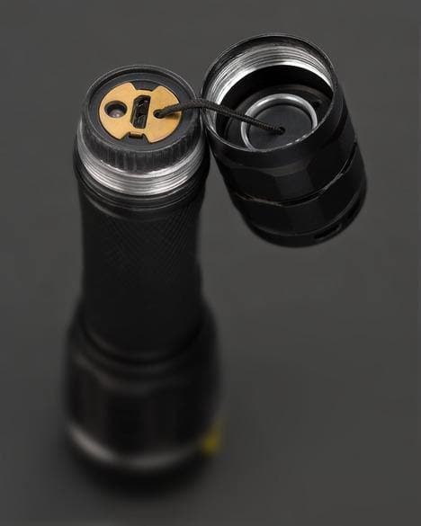 LuxPremium Akku-Fokus-LED-Taschenlampe TL 1200 AF - MELTEC GmbH