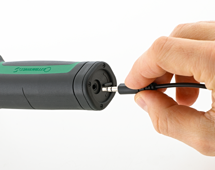 Elektronischer Drehwinkel-Drehmomentschlüssel SENSOTORK® mit Einsteckwerkzeug Umschaltknarre Nr. 713R - MELTEC GmbH
